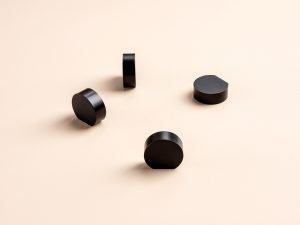 UCHWYT GAŁKA CZARNA